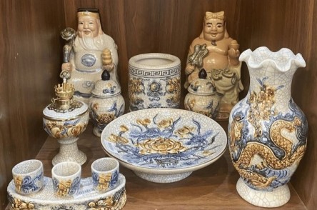 Cách Vệ Sinh Bàn Thờ Ông Địa Đúng Cách, Sạch Đẹp